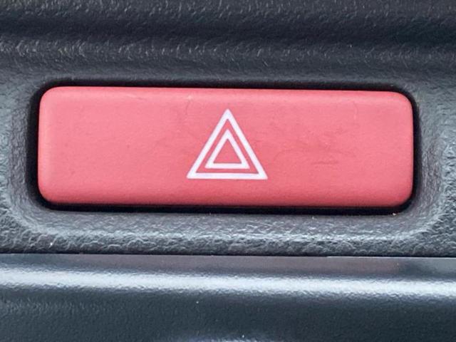 アルト VP 保証書/禁煙車/エアバッグ 運転席/エアバッグ 助手席/衝突安全ボディ/キーレスエントリー/パワーステアリング/盗難防止システム/ワンオーナー/マニュアルエアコン/セキュリティアラーム/間欠ワイパー(18枚目)