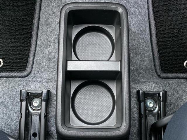 アルト VP 保証書/禁煙車/エアバッグ 運転席/エアバッグ 助手席/衝突安全ボディ/キーレスエントリー/パワーステアリング/盗難防止システム/ワンオーナー/マニュアルエアコン/セキュリティアラーム/間欠ワイパー(32枚目)