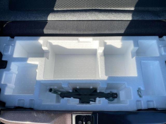 キャロル ＧＬ　保証書／アイアクティブセンス（マツダ）／シートヒーター　運転席／車線逸脱防止支援システム／ＥＢＤ付ＡＢＳ／横滑り防止装置／アイドリングストップ／禁煙車／エアバッグ　運転席／エアバッグ　助手席（24枚目）