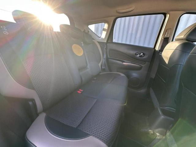 ノート ｅパワーメダリスト　保証書／純正　ＳＤナビ／インテリジェントルームミラー／エマージェンシーブレーキ／アラウンドビューモニター／車線逸脱防止支援システム／シート　ハーフレザー／ドライブレコーダー　純正　衝突被害軽減システム（5枚目）