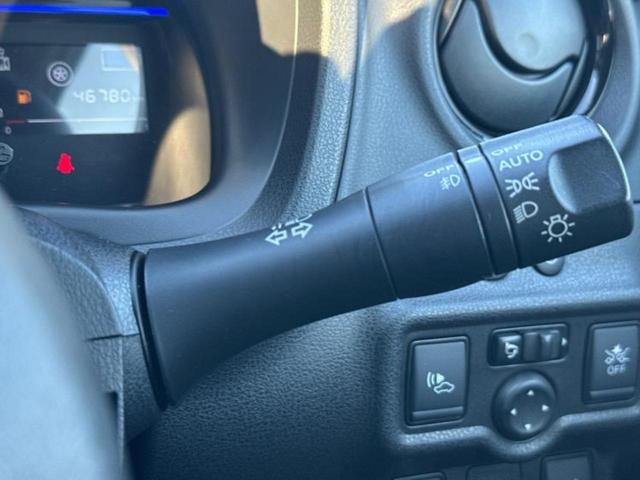 ノート ｅパワーメダリスト　保証書／純正　ＳＤナビ／インテリジェントルームミラー／エマージェンシーブレーキ／アラウンドビューモニター／車線逸脱防止支援システム／シート　ハーフレザー／ドライブレコーダー　純正　衝突被害軽減システム（16枚目）