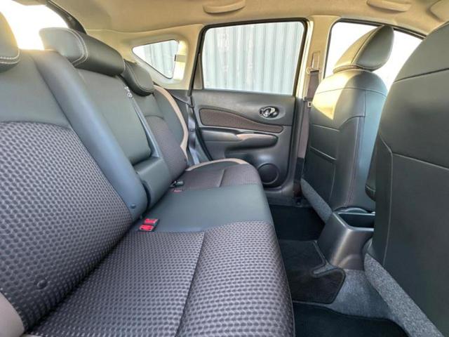 ノート ｅパワーメダリスト　保証書／純正　ＳＤナビ／インテリジェントルームミラー／エマージェンシーブレーキ／アラウンドビューモニター／車線逸脱防止支援システム／シート　ハーフレザー／ドライブレコーダー　純正　衝突被害軽減システム（22枚目）