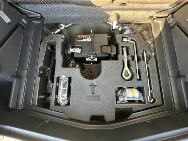 ノート ｅパワーメダリスト　保証書／純正　ＳＤナビ／インテリジェントルームミラー／エマージェンシーブレーキ／アラウンドビューモニター／車線逸脱防止支援システム／シート　ハーフレザー／ドライブレコーダー　純正　衝突被害軽減システム（24枚目）