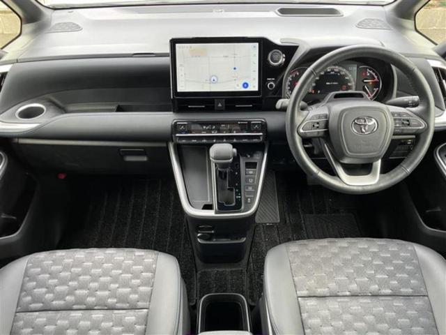 ヴォクシー S-Z 保証書/ディスプレイオーディオ+ナビ10インチ/フリップダウンモニター 純正 14インチ/デジタルインナーミラー/トヨタセーフティセンス/両側電動スライドドア/シートヒーター 衝突被害軽減システム(4枚目)