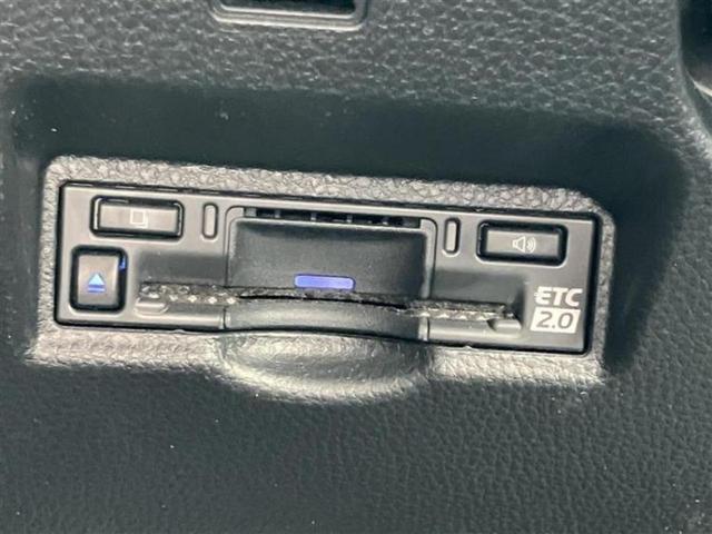 ヴォクシー S-Z 保証書/ディスプレイオーディオ+ナビ10インチ/フリップダウンモニター 純正 14インチ/デジタルインナーミラー/トヨタセーフティセンス/両側電動スライドドア/シートヒーター 衝突被害軽減システム(14枚目)