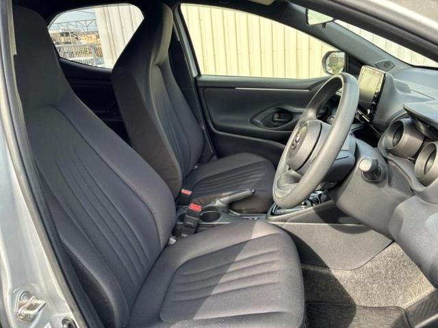 ヤリス G 保証書/ディスプレイオーディオ+ナビ/衝突安全装置/車線逸脱防止支援システム/パーキングアシスト バックガイド/ドライブレコーダー 純正/ヘッドランプ LED/USBジャック 衝突被害軽減システム(4枚目)