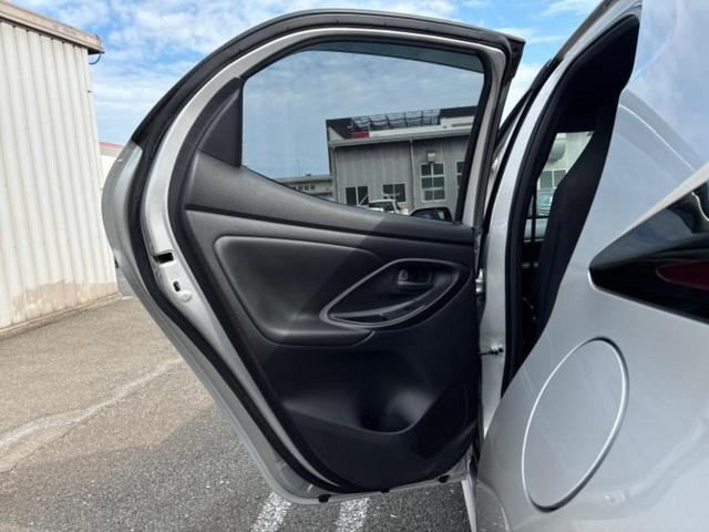 ヤリス G 保証書/ディスプレイオーディオ+ナビ/衝突安全装置/車線逸脱防止支援システム/パーキングアシスト バックガイド/ドライブレコーダー 純正/ヘッドランプ LED/USBジャック 衝突被害軽減システム(23枚目)