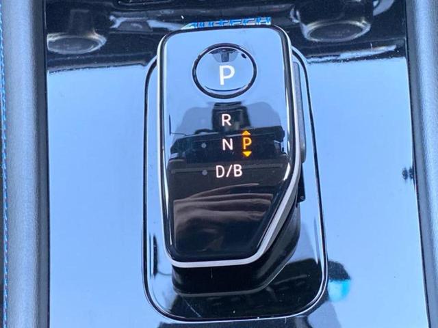 キックス オーテック 保証書/ディスプレイオーディオ/インテリジェントルームミラー/エマージェンシーブレーキ/シートヒーター/全方位モニター/車線逸脱防止支援システム/シート 合皮/ドライブレコーダー 純正 全周囲カメラ(15枚目)