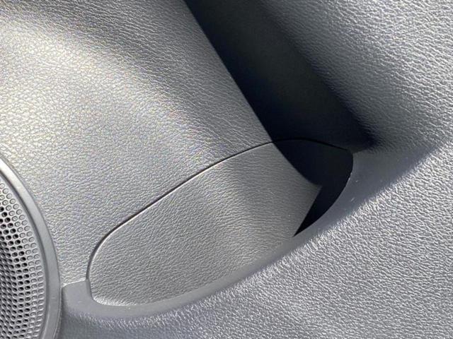 キックス オーテック 保証書/ディスプレイオーディオ/インテリジェントルームミラー/エマージェンシーブレーキ/シートヒーター/全方位モニター/車線逸脱防止支援システム/シート 合皮/ドライブレコーダー 純正 全周囲カメラ(32枚目)