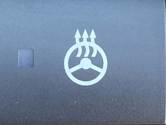 キックス オーテック 保証書/ディスプレイオーディオ/インテリジェントルームミラー/エマージェンシーブレーキ/シートヒーター/全方位モニター/車線逸脱防止支援システム/シート 合皮/ドライブレコーダー 純正 全周囲カメラ(36枚目)