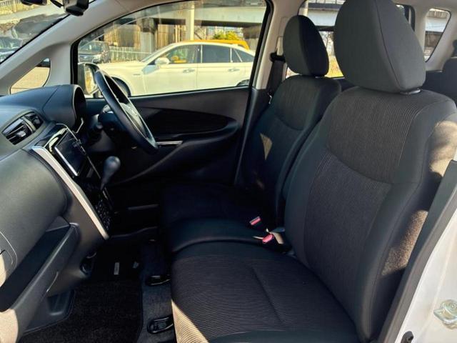 デイズ ハイウェイスターGターボ 新品タイヤ/社外 SDナビ/エマージェンシーブレーキ/アラウンドビューモニター/ドライブレコーダー 純正/ヘッドランプ HID/Bluetooth接続/ETC/EBD付ABS/横滑り防止装置 ドラレコ(6枚目)