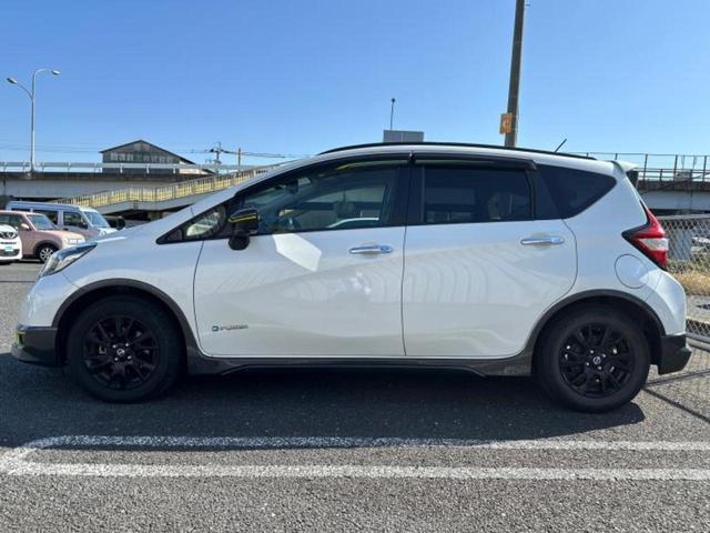 ノート eパワーXシーギアリミテッド 新品タイヤ/エアロ/保証書/社外 9インチ SDナビ/インテリジェントルームミラー/エマージェンシーブレーキ/車線逸脱防止支援システム/ヘッドランプ LED/Bluetooth接続/ETC2.0(2枚目)