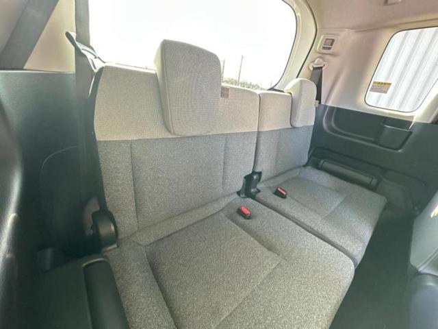 フリード eHEVエアー 保証書/純正 8インチ ナビ/ホンダセンシング/両側電動スライドドア/車線逸脱防止支援システム/登録済未使用車/ヘッドランプ LED/Bluetooth接続/EBD付ABS/横滑り防止装置 禁煙車(6枚目)