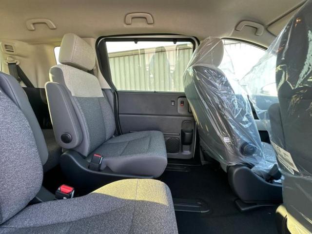 フリード eHEVエアー 保証書/純正 8インチ ナビ/ホンダセンシング/両側電動スライドドア/車線逸脱防止支援システム/登録済未使用車/ヘッドランプ LED/Bluetooth接続/EBD付ABS/横滑り防止装置 禁煙車(25枚目)