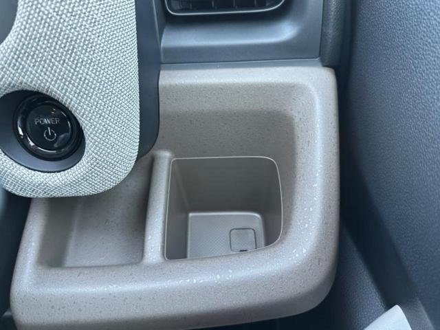 フリード eHEVエアー 保証書/純正 8インチ ナビ/ホンダセンシング/両側電動スライドドア/車線逸脱防止支援システム/登録済未使用車/ヘッドランプ LED/Bluetooth接続/EBD付ABS/横滑り防止装置 禁煙車(35枚目)