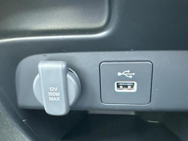 フリード eHEVエアー 保証書/純正 8インチ ナビ/ホンダセンシング/両側電動スライドドア/車線逸脱防止支援システム/登録済未使用車/ヘッドランプ LED/Bluetooth接続/EBD付ABS/横滑り防止装置 禁煙車(38枚目)