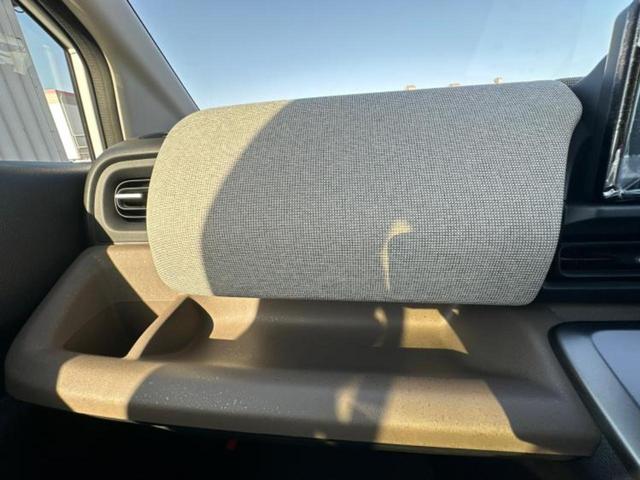 フリード eHEVエアー 保証書/純正 8インチ ナビ/ホンダセンシング/両側電動スライドドア/車線逸脱防止支援システム/登録済未使用車/ヘッドランプ LED/Bluetooth接続/EBD付ABS/横滑り防止装置 禁煙車(39枚目)