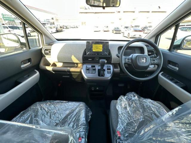 フリード eHEVエアー 保証書/純正 8インチ ナビ/ホンダセンシング/両側電動スライドドア/車線逸脱防止支援システム/登録済未使用車/ヘッドランプ LED/Bluetooth接続/EBD付ABS/横滑り防止装置 禁煙車(47枚目)