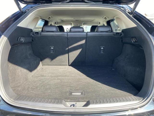 ＷＥＣＡＲＳでは登録（届出）済未使用車や走行距離１万ｋｍ未満の在庫車も多数ご用意しております！状態は良いものが良いけど、新車は高いな・・・そんなお客様にオススメです！