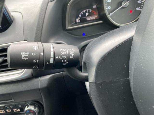 国産車から輸入車まで多様なお客様のニーズのお応えできるように、全国規模で豊富な在庫展開！車のことならＷＥＣＡＲＳへ！