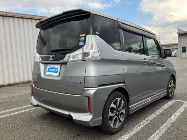 デリカD:2 4WDカスタムハイブリッドMV 保証書/社外 SDナビ/後席モニター 社外 7インチ/衝突安全装置/シートヒーター 前席/車線逸脱防止支援システム/パーキングアシスト バックガイド/ヘッドランプ HID 衝突被害軽減システム 4WD(3枚目)