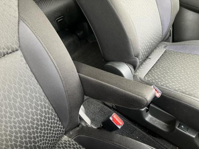 デリカD:2 4WDカスタムハイブリッドMV 保証書/社外 SDナビ/後席モニター 社外 7インチ/衝突安全装置/シートヒーター 前席/車線逸脱防止支援システム/パーキングアシスト バックガイド/ヘッドランプ HID 衝突被害軽減システム 4WD(32枚目)