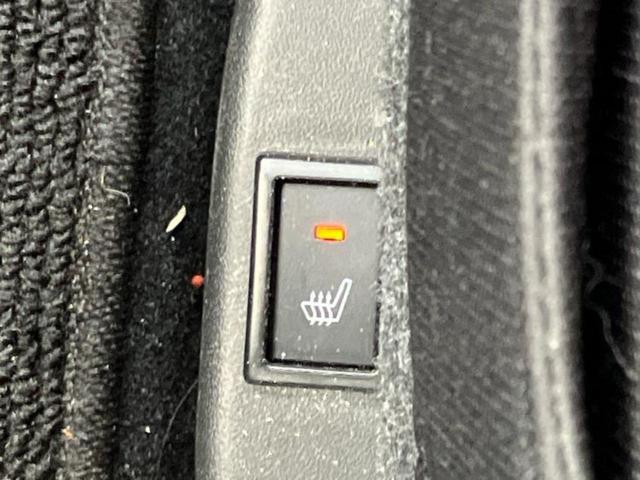 デリカD:2 4WDカスタムハイブリッドMV 保証書/社外 SDナビ/後席モニター 社外 7インチ/衝突安全装置/シートヒーター 前席/車線逸脱防止支援システム/パーキングアシスト バックガイド/ヘッドランプ HID 衝突被害軽減システム 4WD(41枚目)