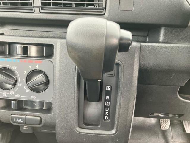 ハイゼットカーゴ デッキバンＬ　新品タイヤ／保証書／スマートアシスト（トヨタ・ダイハツ）／車線逸脱防止支援システム／ＥＴＣ／ＥＢＤ付ＡＢＳ／横滑り防止装置／アイドリングストップ／エアバッグ　運転席／エアバッグ　助手席　ワンオーナー（13枚目）