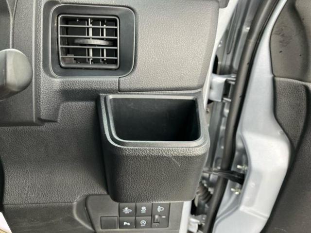 ハイゼットカーゴ デッキバンＬ　新品タイヤ／保証書／スマートアシスト（トヨタ・ダイハツ）／車線逸脱防止支援システム／ＥＴＣ／ＥＢＤ付ＡＢＳ／横滑り防止装置／アイドリングストップ／エアバッグ　運転席／エアバッグ　助手席　ワンオーナー（24枚目）