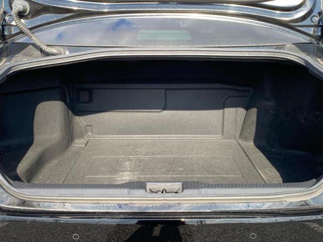 クラウンハイブリッド ＲＳアドバンス　新品タイヤ／保証書／純正　ＳＤナビ／衝突安全装置／シートヒーター／車線逸脱防止支援システム／シート　ハーフレザー／パーキングアシスト　バックガイド／ヘッドランプ　ＬＥＤ／ＵＳＢジャック　バックカメラ（8枚目）