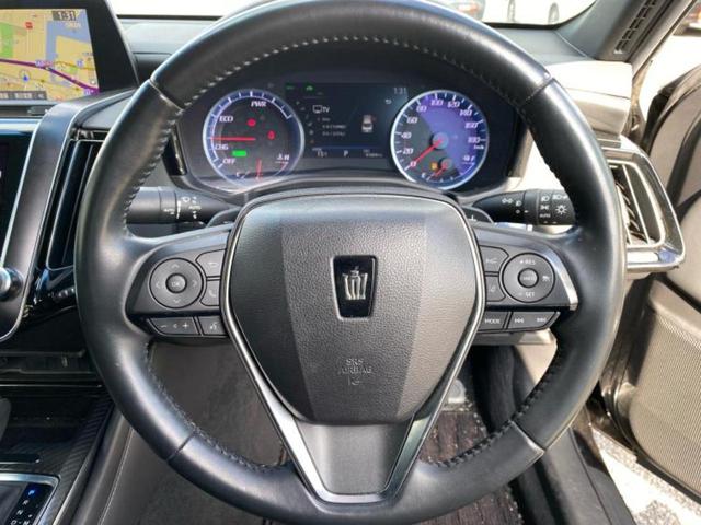 クラウンハイブリッド ＲＳアドバンス　新品タイヤ／保証書／純正　ＳＤナビ／衝突安全装置／シートヒーター／車線逸脱防止支援システム／シート　ハーフレザー／パーキングアシスト　バックガイド／ヘッドランプ　ＬＥＤ／ＵＳＢジャック　バックカメラ（15枚目）