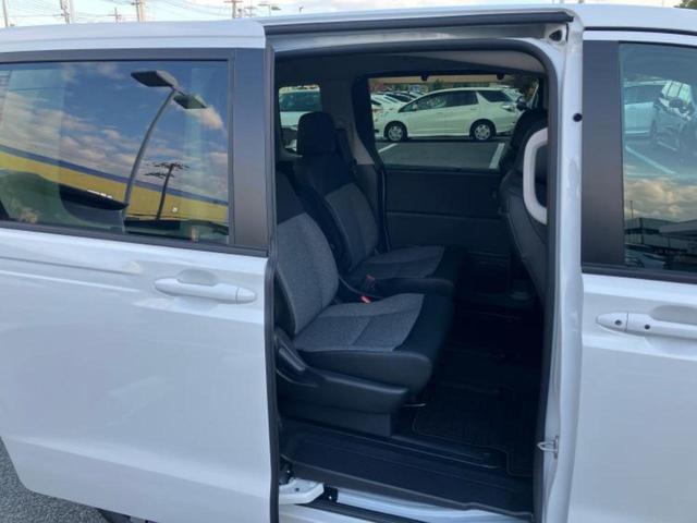 フリード ｅＨＥＶエアーＥＸ　保証書／純正　１１インチ　ＳＤナビ／ホンダセンシング／両側電動スライドドア／シートヒーター／マルチビューカメラシステム／車線逸脱防止支援システム／パーキングアシスト　バックガイド　衝突被害軽減システム（8枚目）