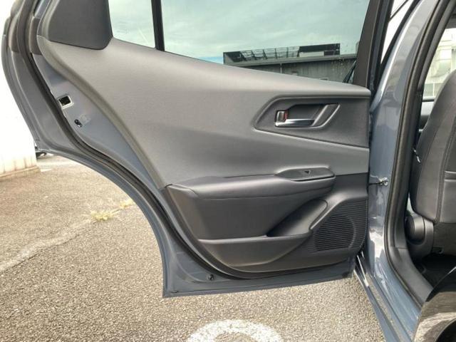 プリウス Ｚ　保証書／ディスプレイオーディオ＋ナビ／デジタルインナーミラー／トヨタセーフティセンス／シートヒーター　前席／パノラミックビューモニター／車線逸脱防止支援システム／シート　合皮　衝突被害軽減システム（23枚目）