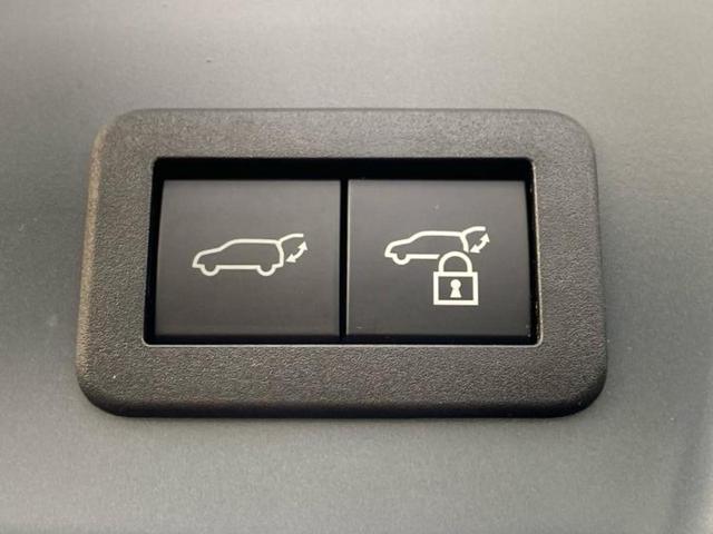 プリウス Ｚ　保証書／ディスプレイオーディオ＋ナビ／デジタルインナーミラー／トヨタセーフティセンス／シートヒーター　前席／パノラミックビューモニター／車線逸脱防止支援システム／シート　合皮　衝突被害軽減システム（37枚目）