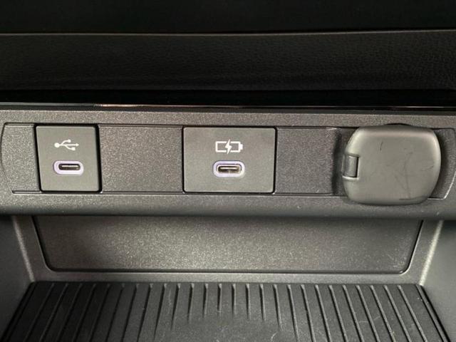 プリウス Ｚ　保証書／ディスプレイオーディオ＋ナビ／デジタルインナーミラー／トヨタセーフティセンス／シートヒーター　前席／パノラミックビューモニター／車線逸脱防止支援システム／シート　合皮　衝突被害軽減システム（42枚目）