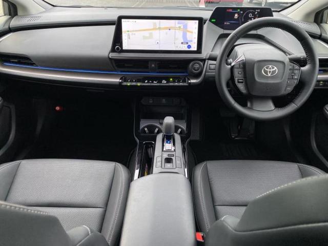 プリウス Ｚ　保証書／ディスプレイオーディオ＋ナビ／デジタルインナーミラー／トヨタセーフティセンス／シートヒーター　前席／パノラミックビューモニター／車線逸脱防止支援システム／シート　合皮　衝突被害軽減システム（50枚目）