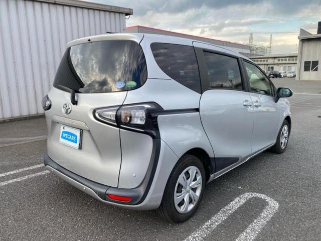 シエンタ X 新品タイヤ/純正 SDナビ/電動スライドドア/USBジャック/Bluetooth接続/ETC/EBD付ABS/横滑り防止装置/アイドリングストップ/バックモニター/ワンセグTV/エアバッグ 運転席(3枚目)