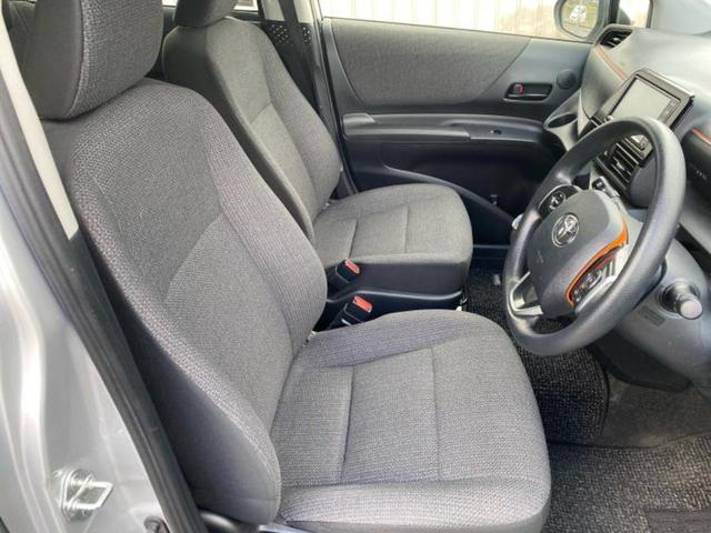 シエンタ X 新品タイヤ/純正 SDナビ/電動スライドドア/USBジャック/Bluetooth接続/ETC/EBD付ABS/横滑り防止装置/アイドリングストップ/バックモニター/ワンセグTV/エアバッグ 運転席(4枚目)