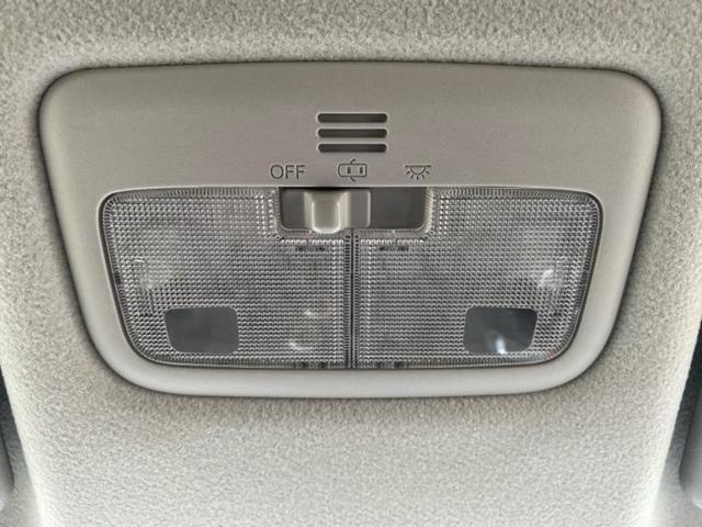 シエンタ X 新品タイヤ/純正 SDナビ/電動スライドドア/USBジャック/Bluetooth接続/ETC/EBD付ABS/横滑り防止装置/アイドリングストップ/バックモニター/ワンセグTV/エアバッグ 運転席(45枚目)