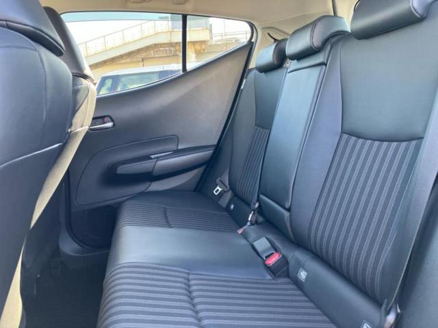 ＷＥＣＡＲＳでは各商談席に大型モニターをご用意しております！見やすい大画面でゆったりと全国の在庫をご覧いただけます！是非ご来店お待ちしております！