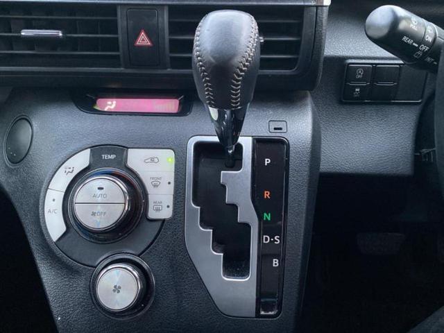 シエンタ G 新品タイヤ/保証書/社外 SDナビ/トヨタセーフティセンス/両側電動スライドドア/シートヒーター 前席/Bluetooth接続/ETC/EBD付ABS/横滑り防止装置/アイドリングストップ 記録簿(18枚目)