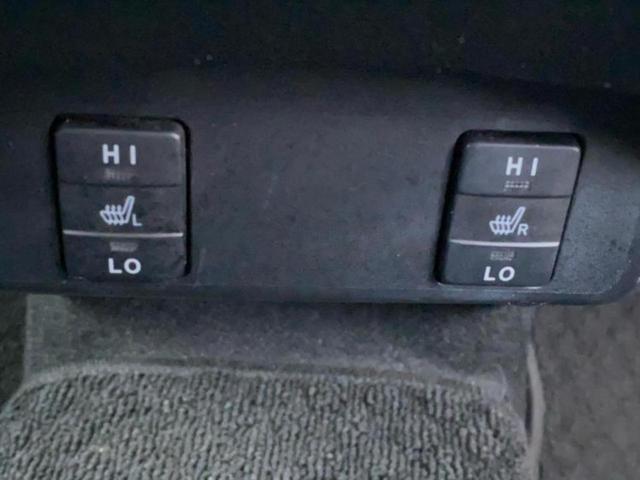 シエンタ G 新品タイヤ/保証書/社外 SDナビ/トヨタセーフティセンス/両側電動スライドドア/シートヒーター 前席/Bluetooth接続/ETC/EBD付ABS/横滑り防止装置/アイドリングストップ 記録簿(39枚目)