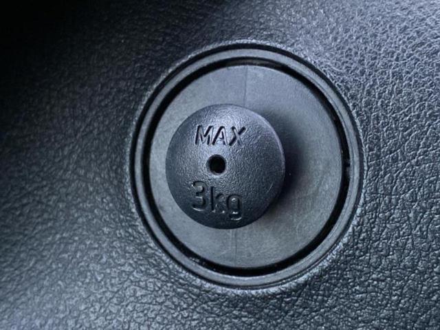 シエンタ G 新品タイヤ/保証書/社外 SDナビ/トヨタセーフティセンス/両側電動スライドドア/シートヒーター 前席/Bluetooth接続/ETC/EBD付ABS/横滑り防止装置/アイドリングストップ 記録簿(40枚目)