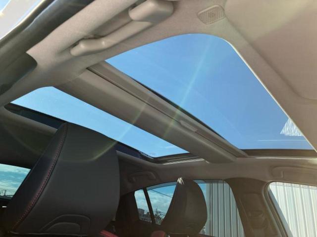 プリウス Z 新品タイヤ/パノラマルーフ/ディスプレイオーディオ12.3インチ/トヨタセーフティセンス/シートヒーター 前席/パノラミックビューモニター/車線逸脱防止支援システム/シート フルレザー 革シート(30枚目)