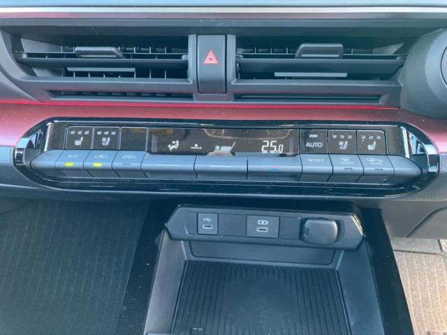 プリウス Z 新品タイヤ/パノラマルーフ/ディスプレイオーディオ12.3インチ/トヨタセーフティセンス/シートヒーター 前席/パノラミックビューモニター/車線逸脱防止支援システム/シート フルレザー 革シート(31枚目)