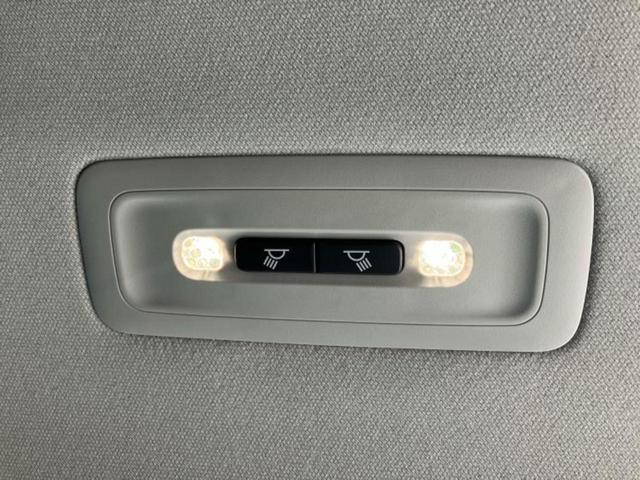 プリウス Z 新品タイヤ/パノラマルーフ/ディスプレイオーディオ12.3インチ/トヨタセーフティセンス/シートヒーター 前席/パノラミックビューモニター/車線逸脱防止支援システム/シート フルレザー 革シート(47枚目)