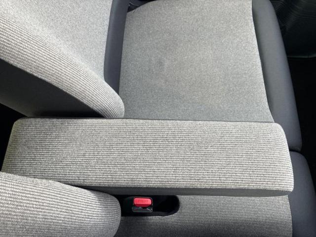 Ｎ－ＢＯＸ ヒョウジュン　保証書／ホンダセンシング／電動スライドドア／ヘッドランプ　ＬＥＤ／クルーズコントロール／禁煙車／エンジンスタートボタン／オートエアコン／オートライト／オートハイビーム／取扱説明書　衝突被害軽減システム（24枚目）