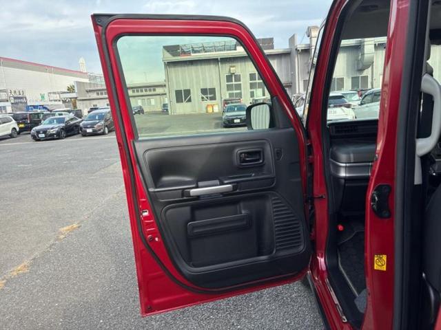 スペーシアギア ４ＷＤハイブリッドＸＺターボ　新品タイヤ／純正　９インチ　ＳＤナビ／衝突安全装置／両側電動スライドドア／シートヒーター　前席／全方位モニター用カメラ／車線逸脱防止支援システム／ドライブレコーダー　前後／ヘッドランプ　ＬＥＤ　４ＷＤ（22枚目）