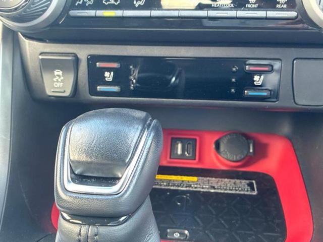 ＲＡＶ４ ４ＷＤアドベンチャーオフロードパッケージ　保証書／社外　１０インチ　ＳＤナビ／デジタルインナーミラー／トヨタセーフティセンス／シートヒーター　前席／車線逸脱防止支援システム／シート　合皮／電動バックドア／ドライブレコーダー　前後　バックカメラ（35枚目）