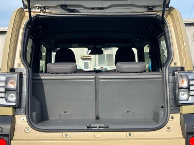 タフト Ｘ　新品タイヤ／ガラスルーフ／保証書／スマートアシスト（トヨタ・ダイハツ）／ヘッドランプ　ＬＥＤ／ＥＢＤ付ＡＢＳ／横滑り防止装置／アイドリングストップ／バックモニター／禁煙車／エアバッグ　運転席（8枚目）